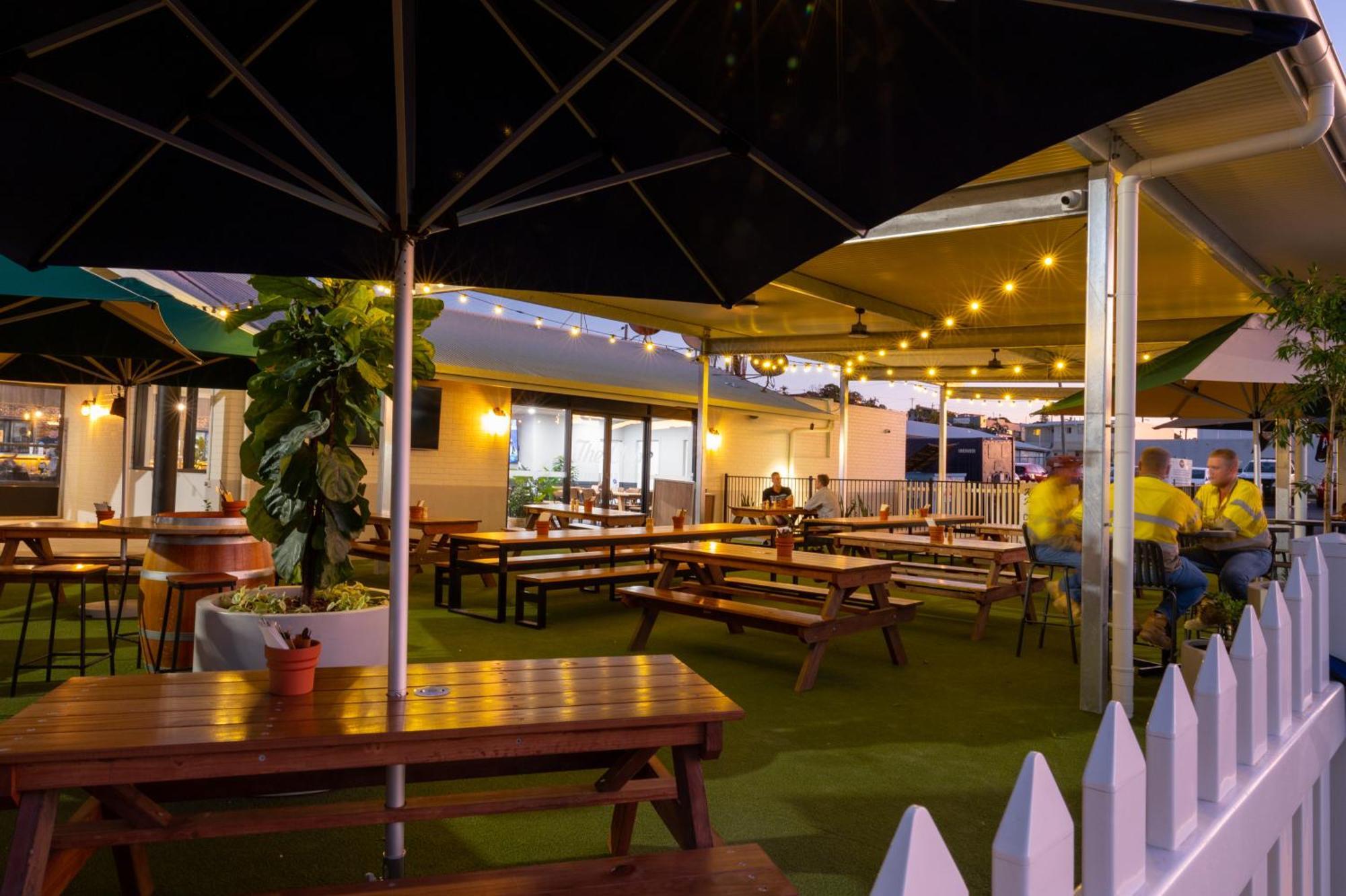 The Club Hotel Gladstone Esterno foto